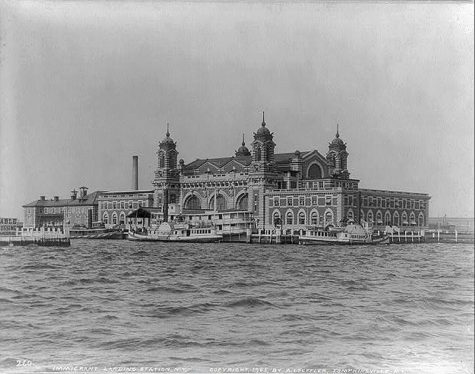 Ellis Island in 1905, when America welcomed thousands of European immigrants