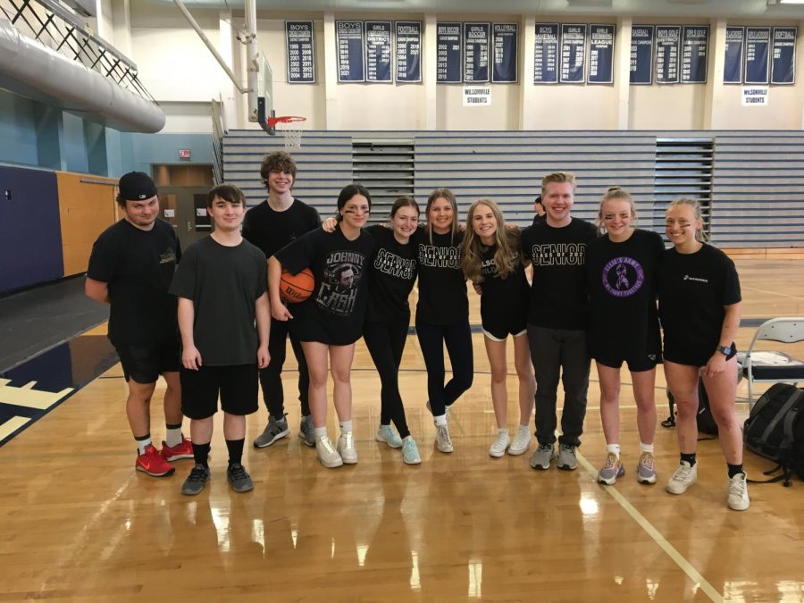 This basketball team was formed by Elizabeth Harris and Alexis Gessler. It has members form a variety of different grades.