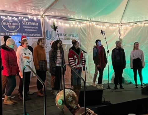 Sould Out gives an amazing performance at the Wilsonville Christmas Tree Lighting. 