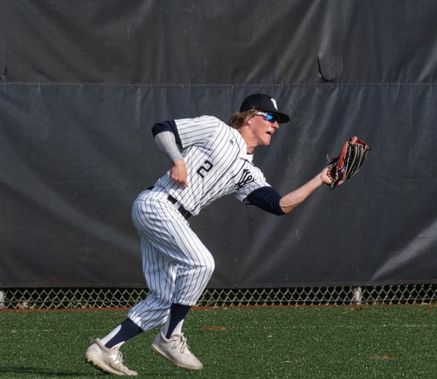 Will Hemsley makes a catch in the outfield for the Wildcats last year. The Wilsonville defense has been fantastic so far this year and look to continue that in Arizona.