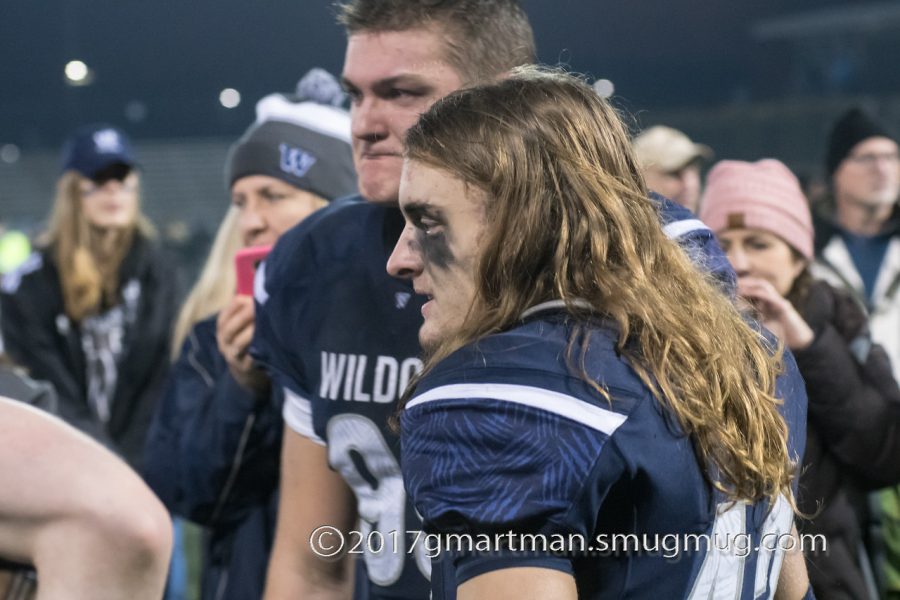 Draco Bynum and Chance Hansen react to the end of the Hermiston game.