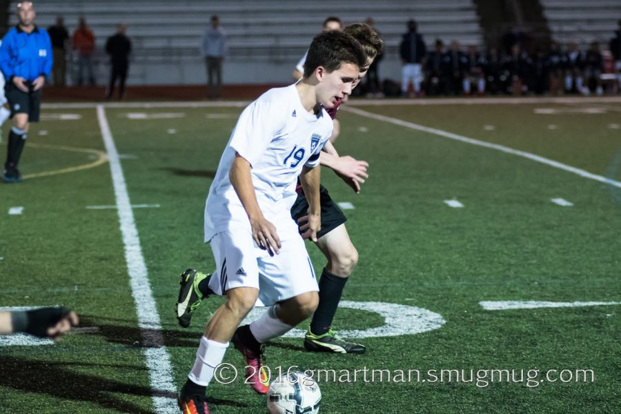 Calvin Lucas leads a charge against the Crescent Valley Raiders.