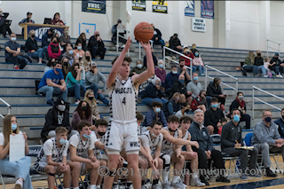 Sophomore Kallen Gutridge pulling up for three. The Cats went on to win the game 58-29.