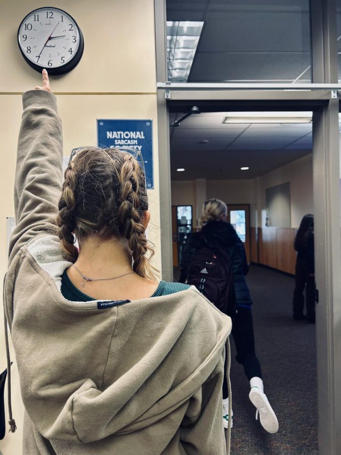 Junior Reese Buchanan points out that someone is leaving class early. This is an annoyance that many teachers face, so disrespectful.