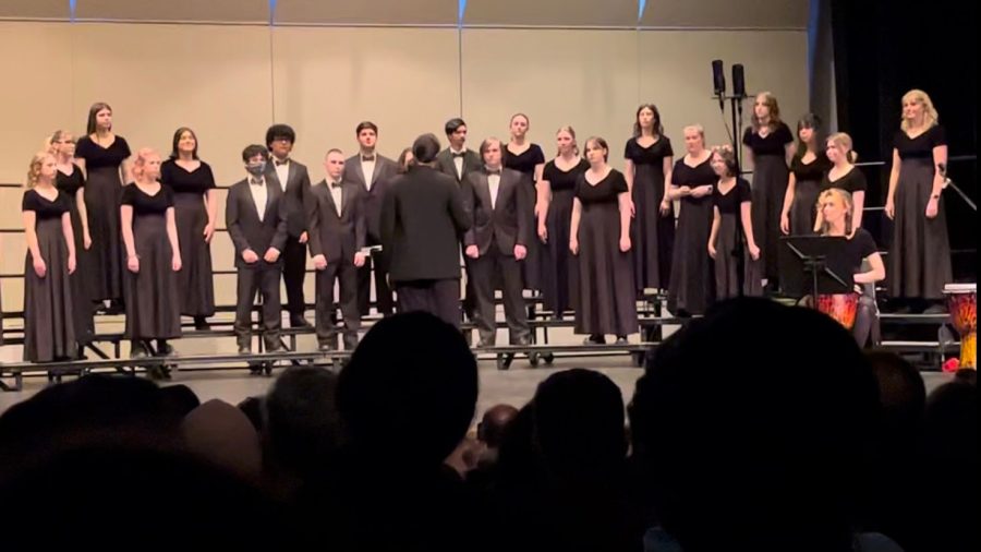 Wilsonville's high school's symphonic choir amazes us again in their spring choir concert performance.  Choirs from around the district participated in the event.