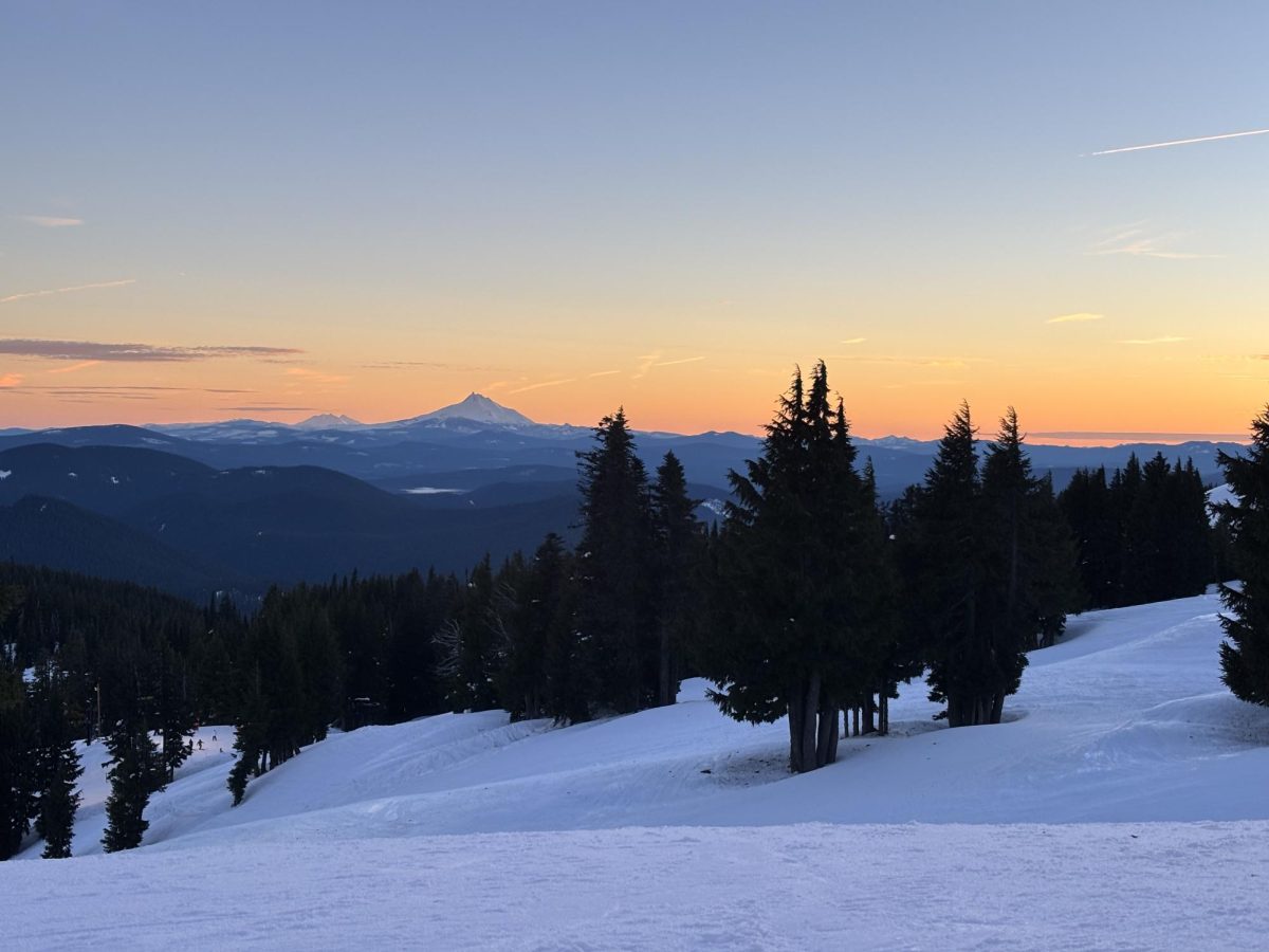 Beautiful skies up at Stadium in Mount hood.  A snowy sunset, the best way to end a day of practice.