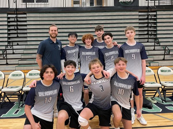 Let's welcome the new addition to the collection of sports at Wilsonville. Our Wilsonville's first boys' volleyball team!
